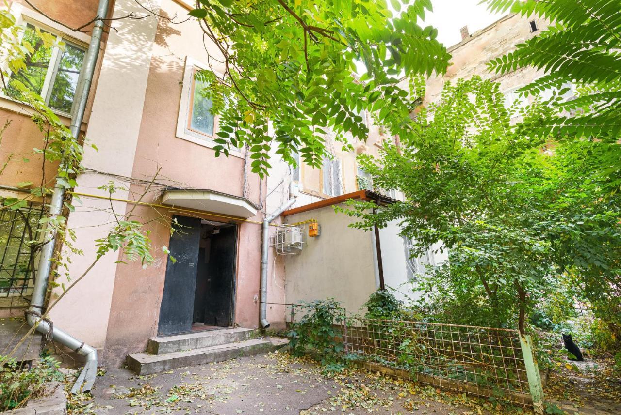 Loft On Mayakovsky 9 Οδησσός Εξωτερικό φωτογραφία